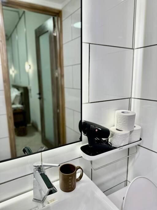 Le Bijou Chic In The Heart Of Saigon Charm With View Lejlighed Ho Chi Minh-Byen Eksteriør billede